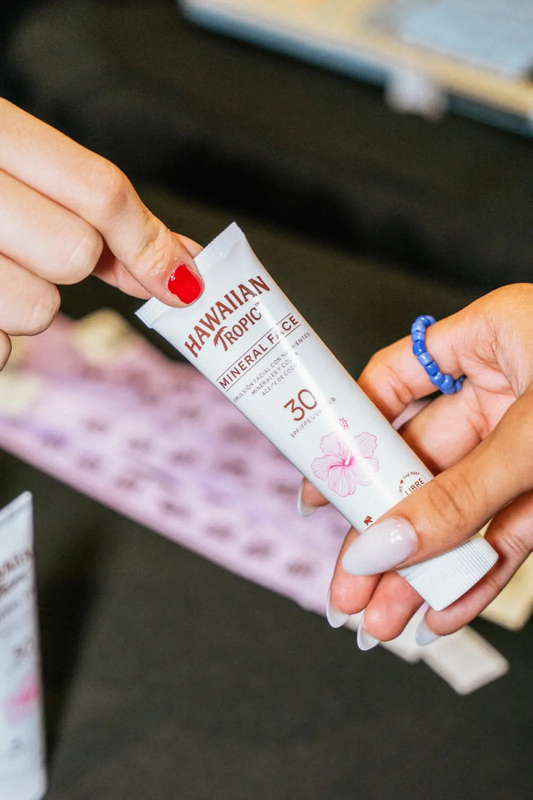 HAWAIIAN TROPIC foto 4